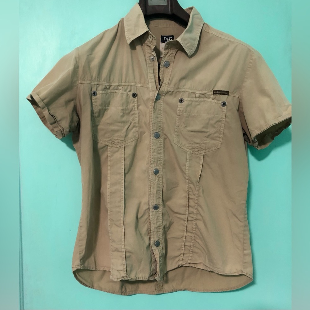 D&G Shirt, Short sleeve Size XL A Little discoloration under arm not visible.